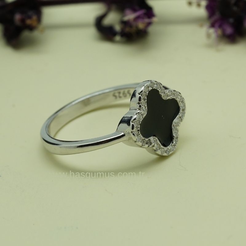 Van Cleef Gümüş Yüzük