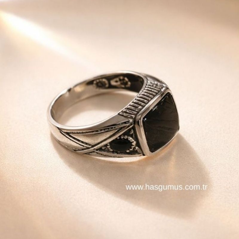 Klasik Erkek Yüzük