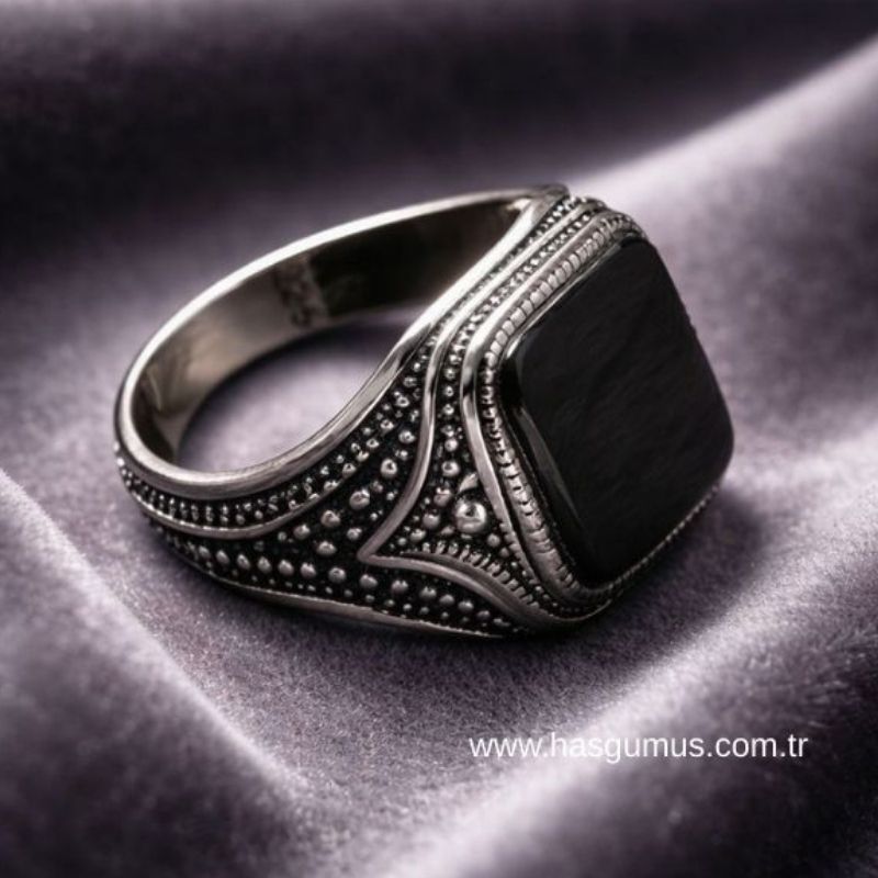 Klasik Erkek Yüzük
