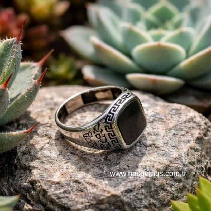 Klasik Erkek Yüzük