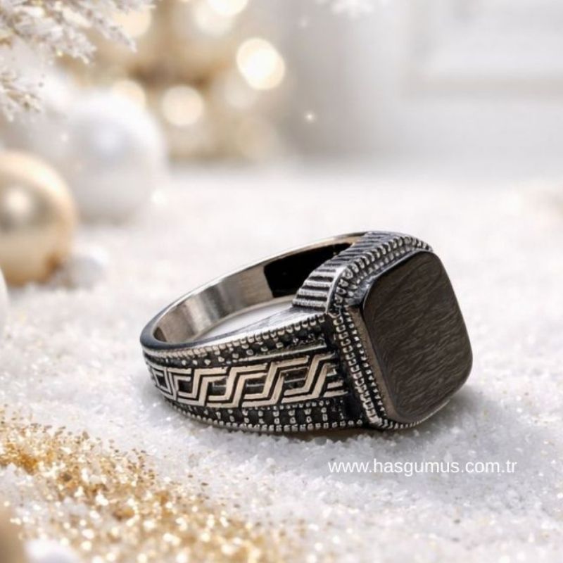 Klasik Erkek Yüzük