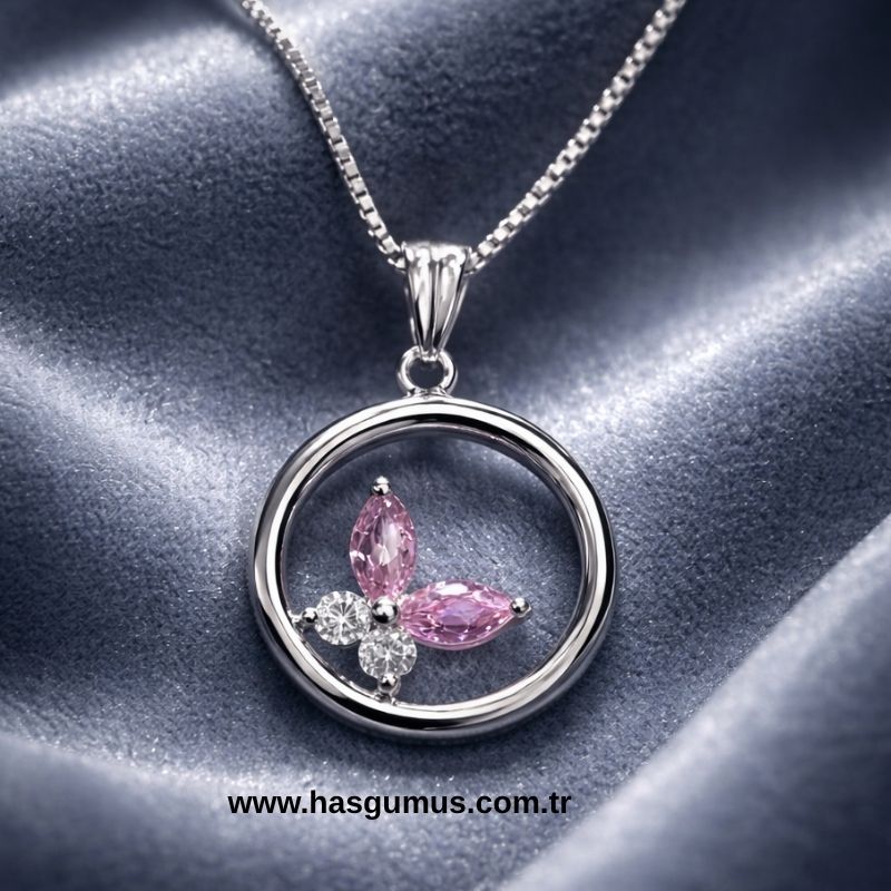 Gümüş Kelebek Kolye