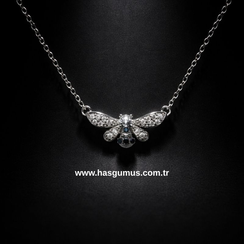 Gümüş Arı Figürlü Kolye