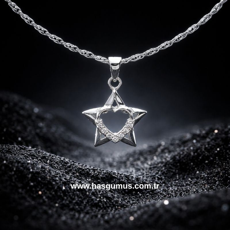 Gümüş Yıldız Kolye