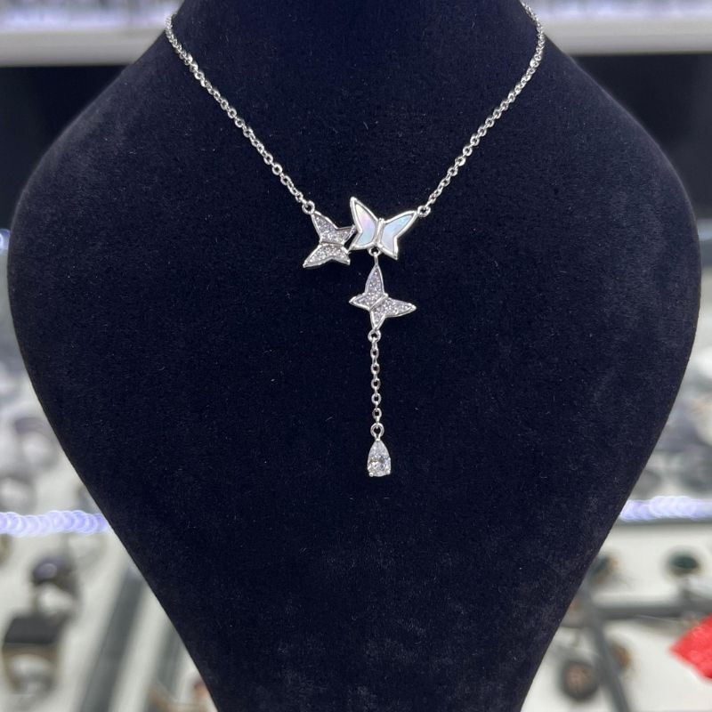 Kelebek Gümüş Kolye