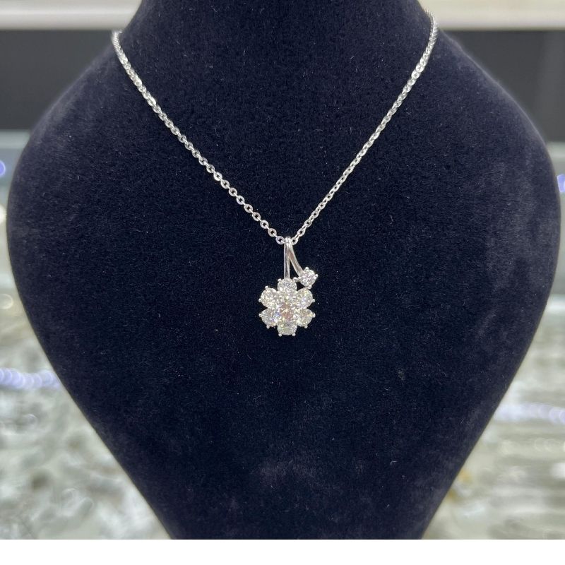 Zirkon Taşlı Gümüş Kolye