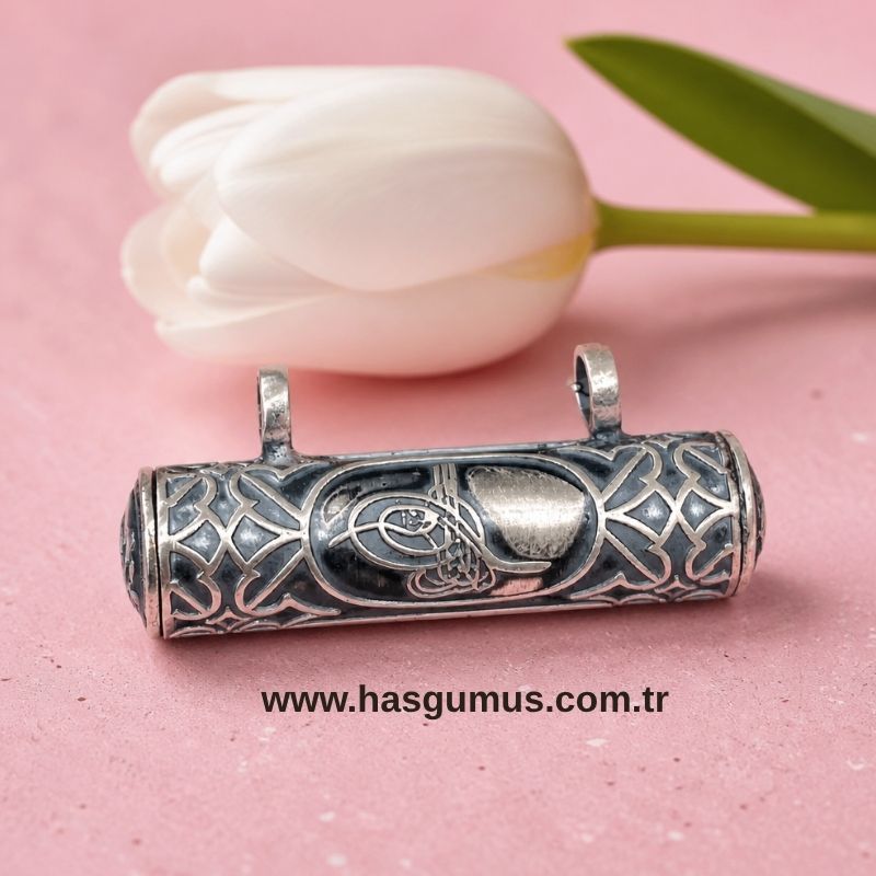 CEVŞEN GÜMÜŞ KOLYE UCU