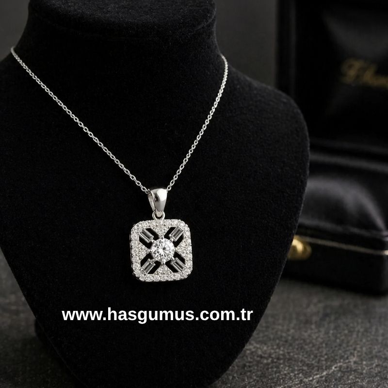 Gümüş Baget Kolye Ucu